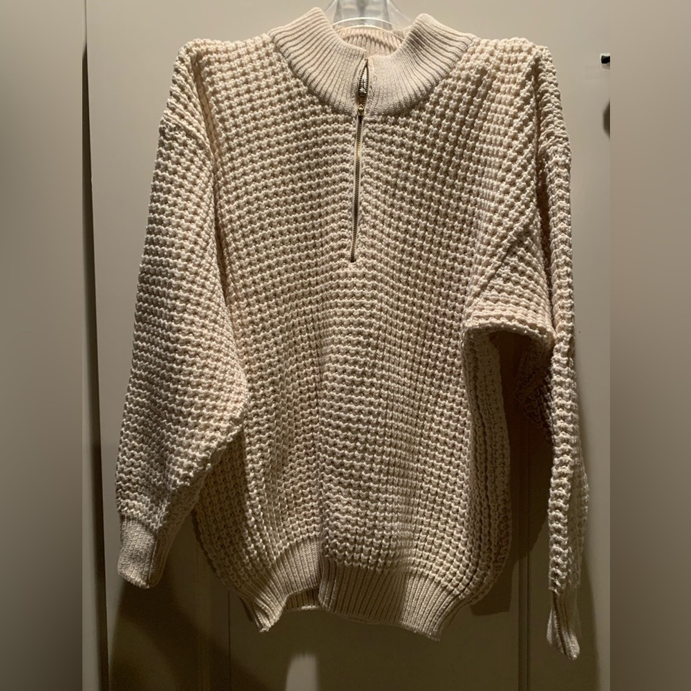 Tundra sweater, cream, gold 3/4 zipper, size medium